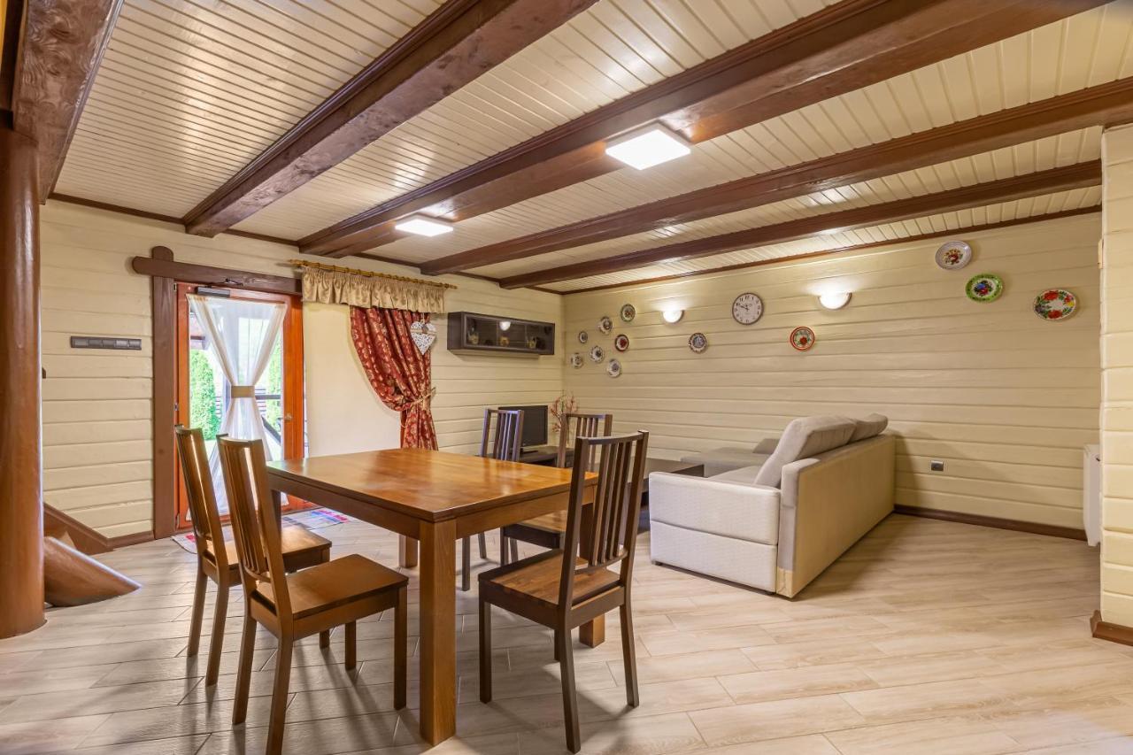 Private House Scherbovets Жденьево Екстериор снимка