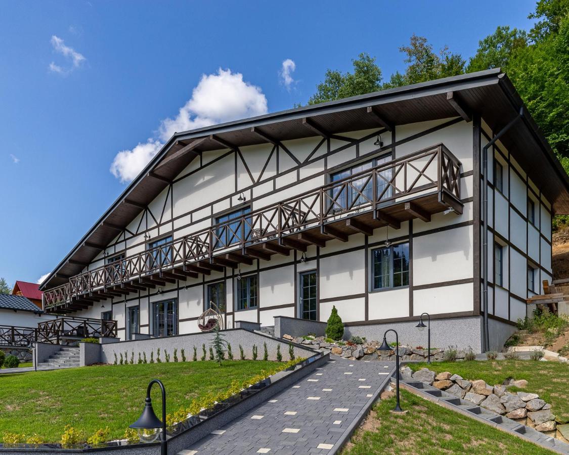 Private House Scherbovets Жденьево Екстериор снимка