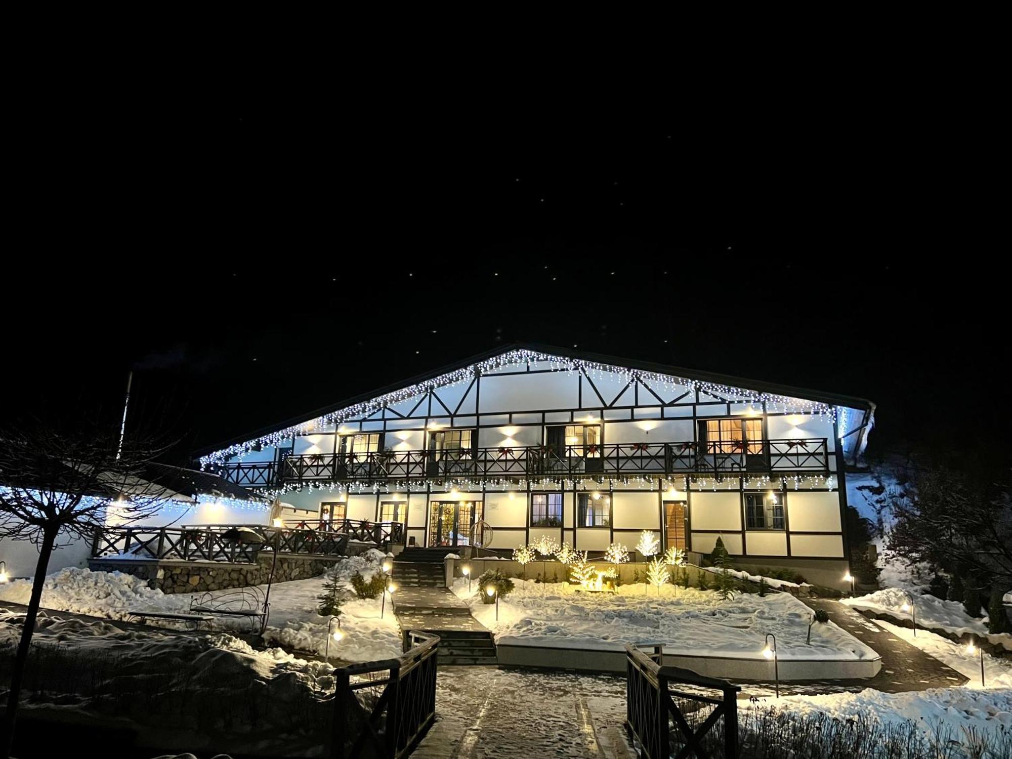 Private House Scherbovets Жденьево Екстериор снимка