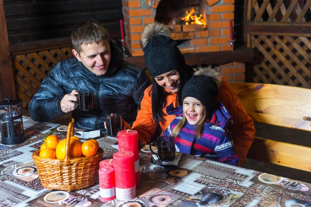 Private House Scherbovets Жденьево Екстериор снимка